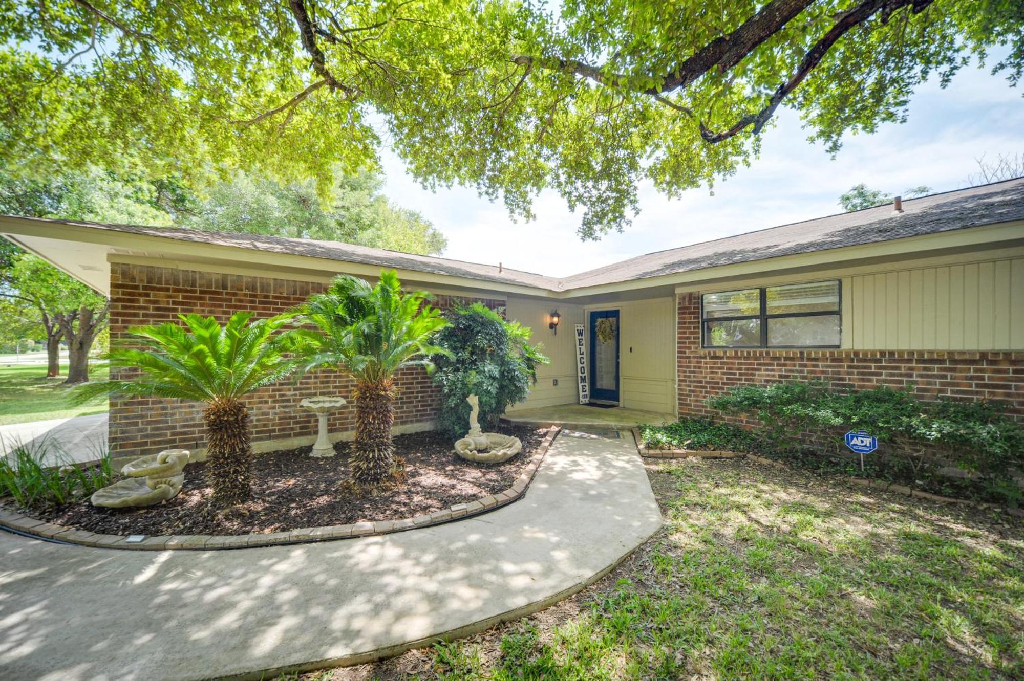 Mcqueeney Vacation Rental About 10 Mi To New Braunfels מראה חיצוני תמונה
